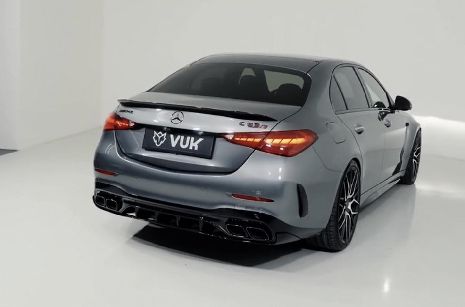 Mercedes-AMG C 63 получил новый V8: что изменилось в легендарном седане?