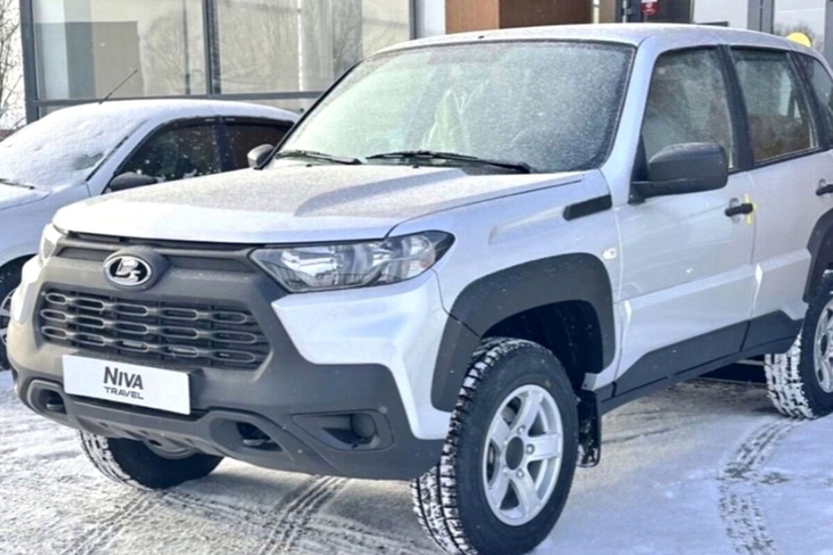 Lada Niva Travel: дилеры АвтоВАЗа начали реализацию обновленной версии автомобиля