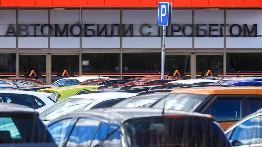 В России автодилеры увеличили стоимость подержанных автомобилей