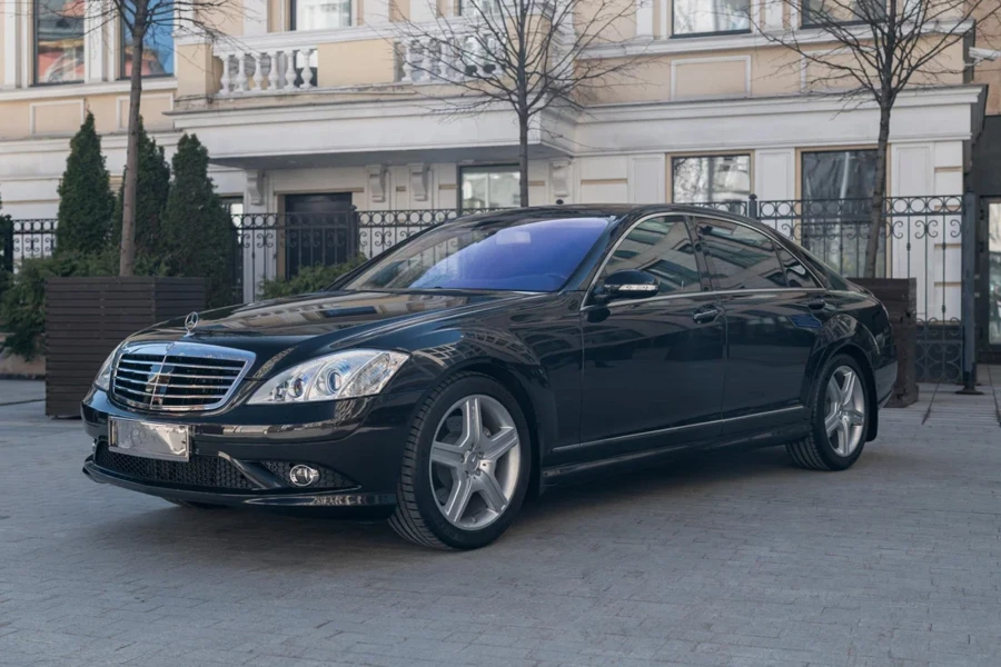 Mercedes-Benz S-Class 2008 года в продаже за 16 миллионов рублей