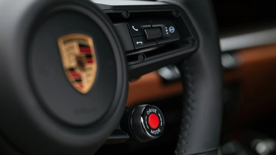 Porsche лишился российского имущества из-за долгов Volkswagen, которые покрыла группа ГАЗ