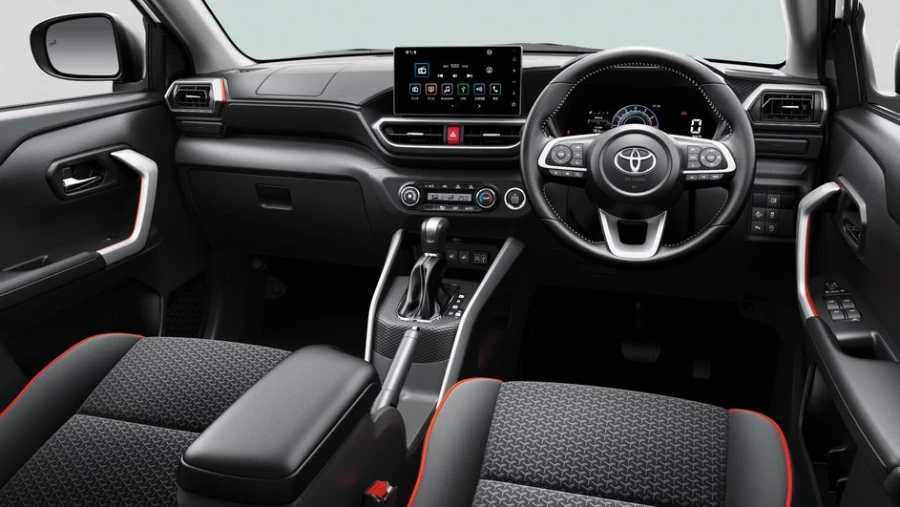 Toyota Raize в России стоит меньше, чем Lada и Москвич, но с одним нюансом