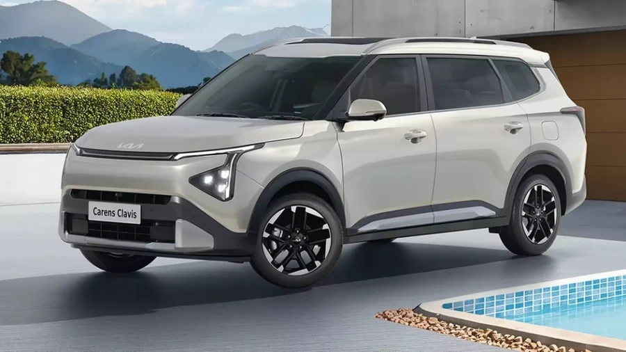 Kia Carens Clavis: новый доступный трехрядный кроссвэн на рынке