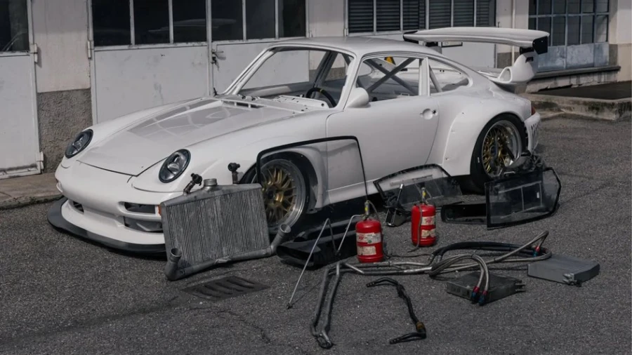 Porsche 911: Уникальный гоночный экземпляр выставлен на аукцион