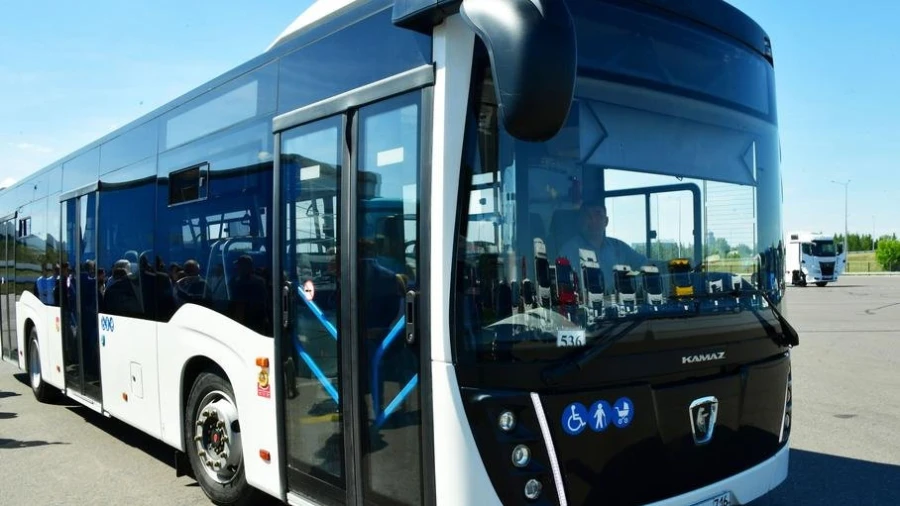 Автобус от КамАЗ впервые оборудован отечественным автоматом Aurus