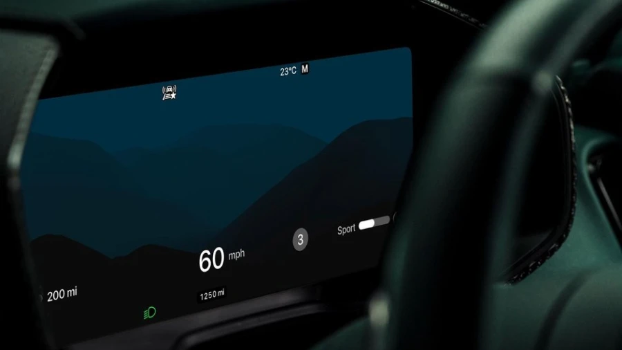 Aston Martin запускает поддержку нового Apple CarPlay
