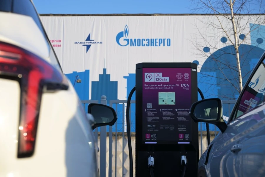 Россия инициирует поддержку создания зарядных хабов для электромобилей на уровне государственной власти