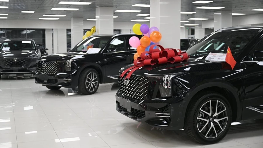 Автомобильный рынок России прогнозирует падение объемов продаж по итогам года