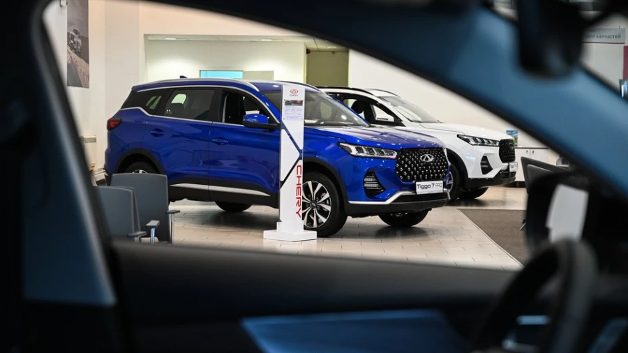 Российские автомобилисты в апреле сделали рекордные траты на покупки новых автомобилей