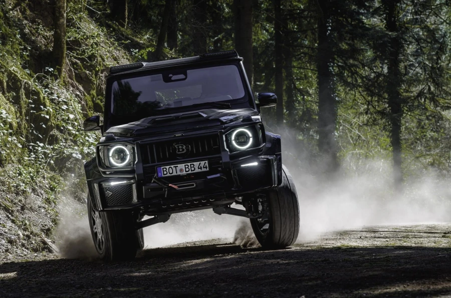Brabus презентовала мощный внедорожник XL 800 с уникальными характеристиками