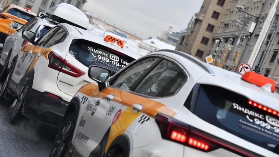 Запрет на иностранные автомобили приведет к росту цен на такси в 1,5 раза