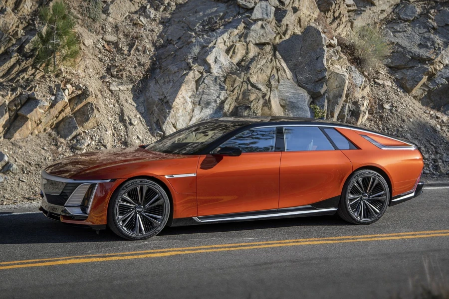 Cadillac Celestiq: роскошный электрокар не вызвал интереса у покупателей