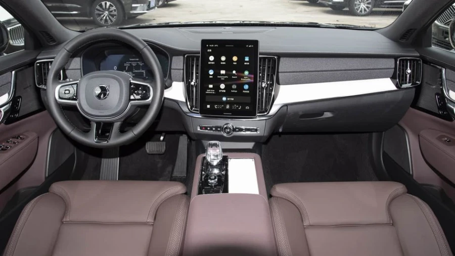 Volvo S90 с инновационным дизайном «Молот Тора» теперь доступен для покупки