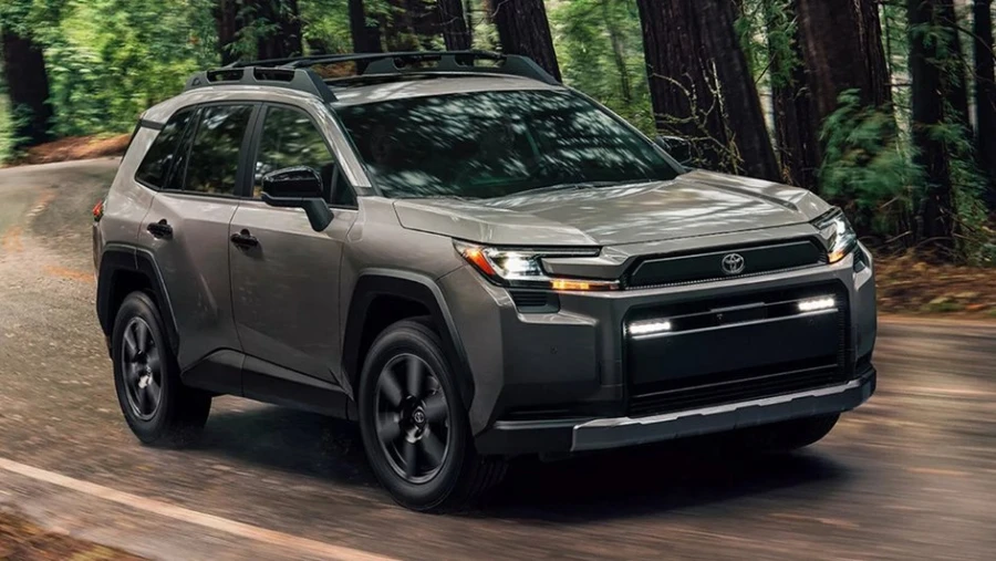 Toyota представит уникальную операционную систему для нового RAV4