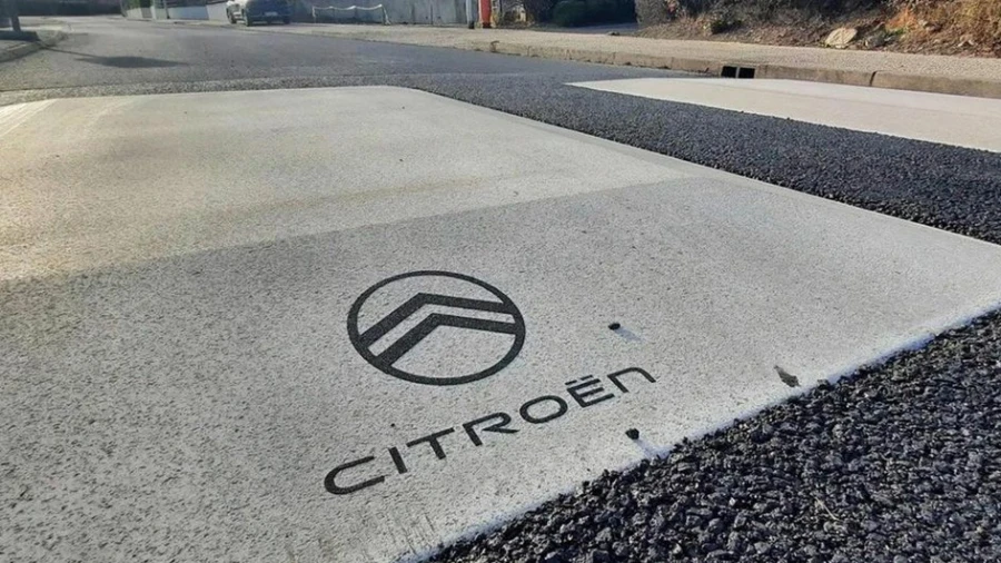 Citroen запустил оригинальную рекламную кампанию, но результат оказался неожиданным