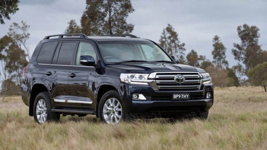 Toyota Land Cruiser завоевал симпатии россиян несмотря на ухудшенное состояние автомобиля