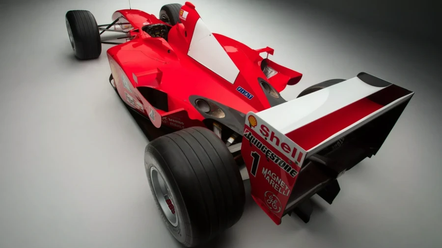 Ferrari F2001 Михаэля Шумахера продан за беспрецедентную сумму