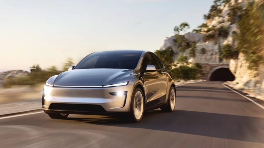 Tesla Model Y из США предупреждает об угрозе из-за проблемы в системе омывателя