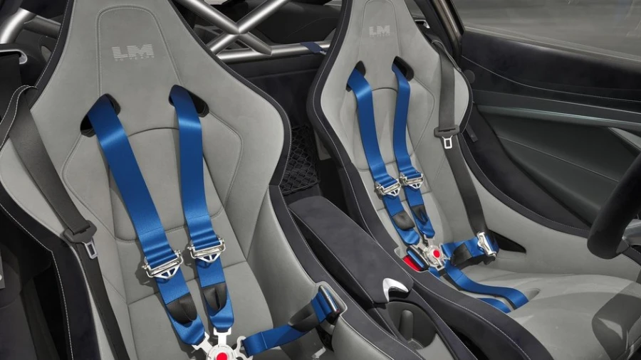 McLaren 750S отмечает триумф в гонке «24 часа Ле-Мана»
